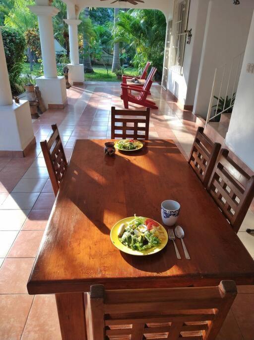 Lush Garden House Near Beaches With Private Pool. 푸에르토 에스콘디도 외부 사진